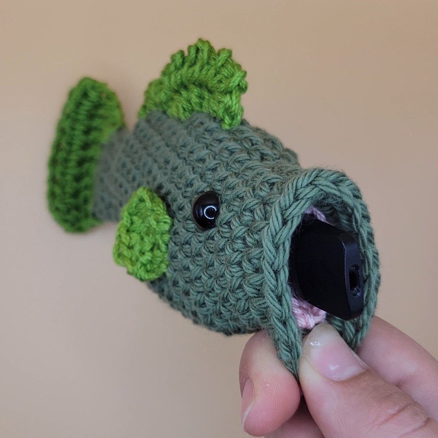 Puff Puff Bass Penjamin Pocket - Pods, Olive Green & Bright Green