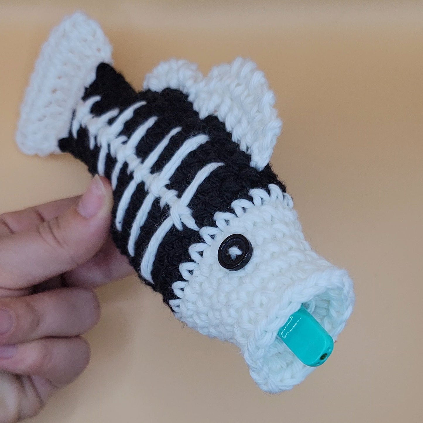Puff Puff Bass Penjamin Pocket - Pens, Dead Fish, Glow-in-the-Dark Bones