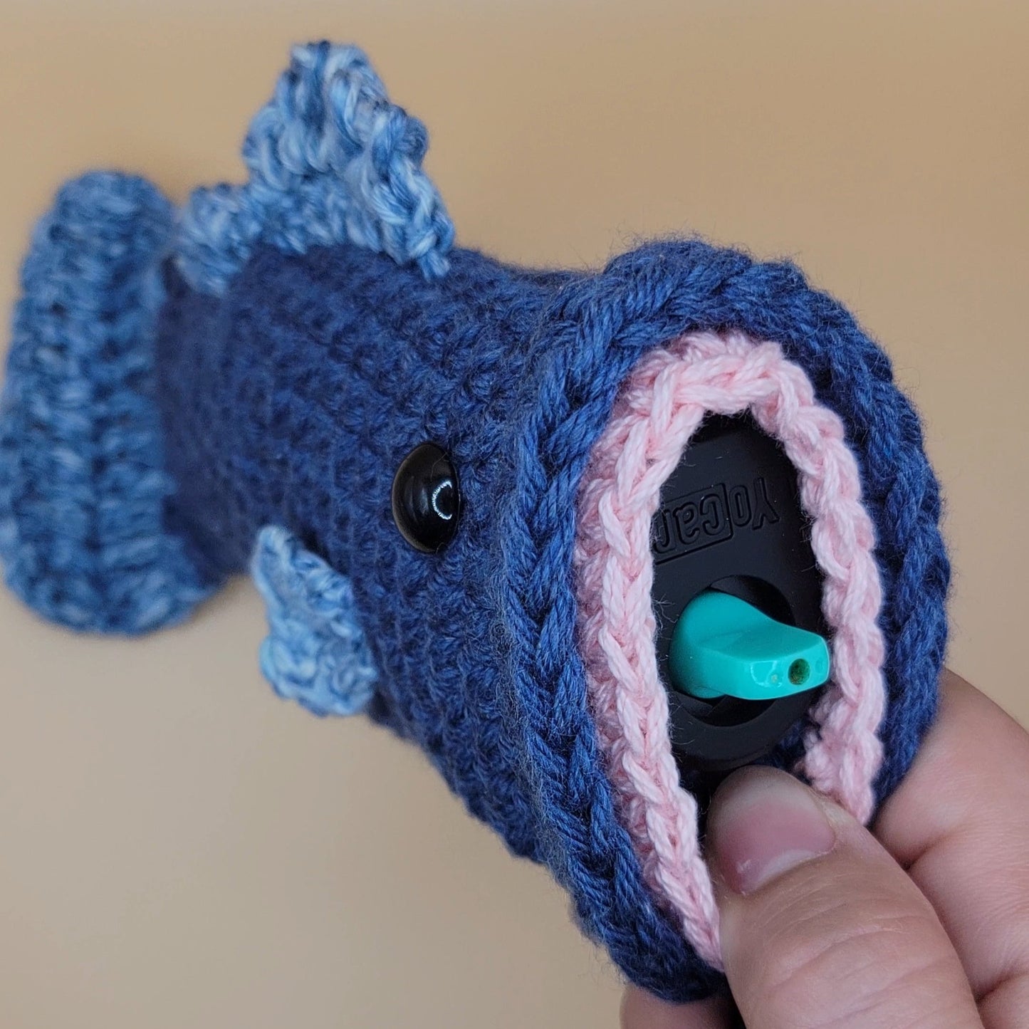 Largemouth Puff Puff Bass Penjamin Pocket, Extra-Sturdy Pima Cotton, Blue & Blue Speckles