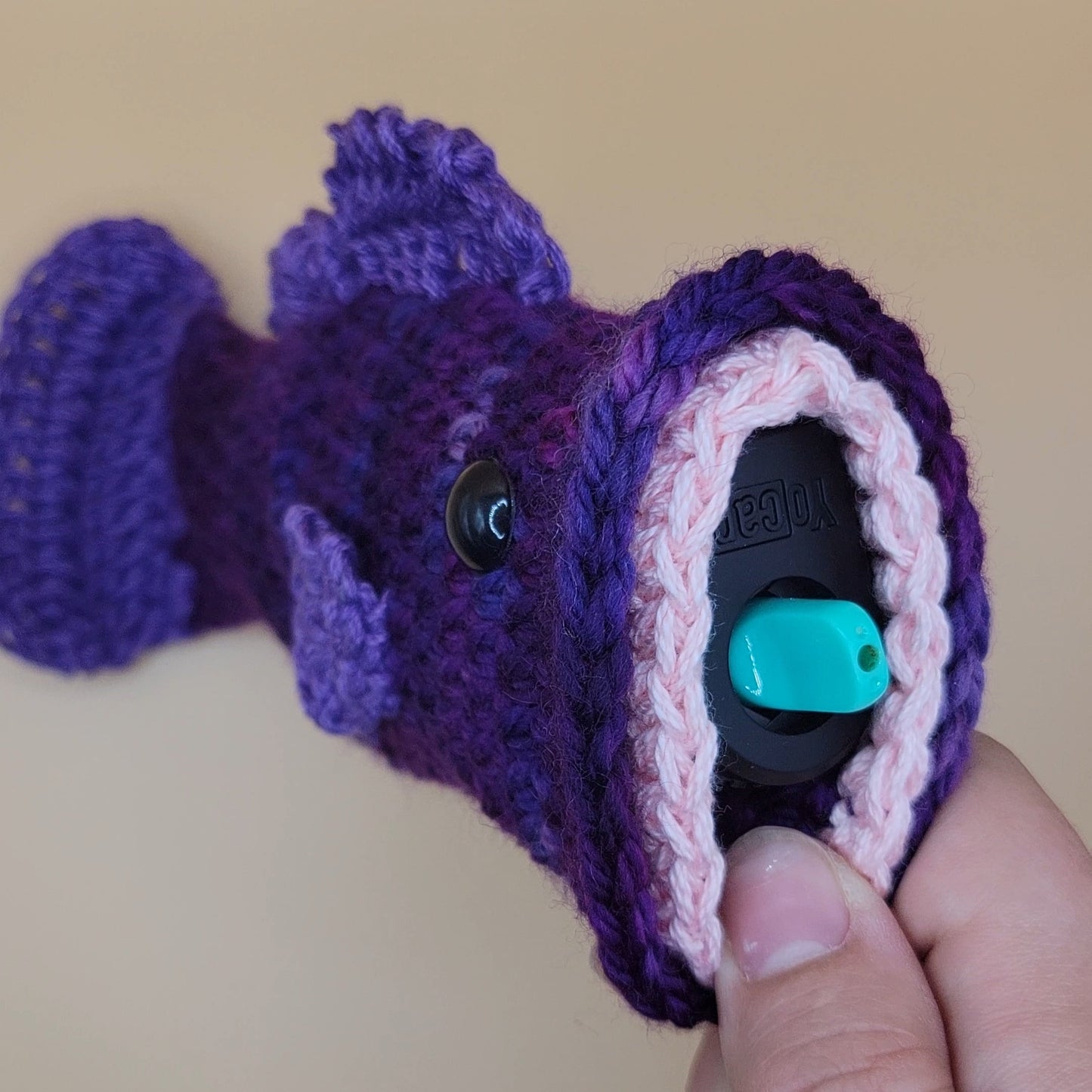 Largemouth Puff Puff Bass Penjamin Pocket, Wool, Purple Midnight