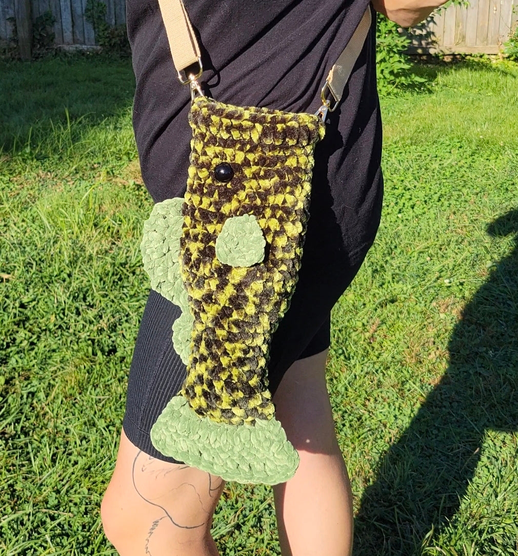 Crossbody Fish Bag - Velvet (Dark Green, Light Green, Olive Green)