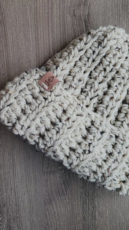Beanie Winter Hat (Speckled Beige)