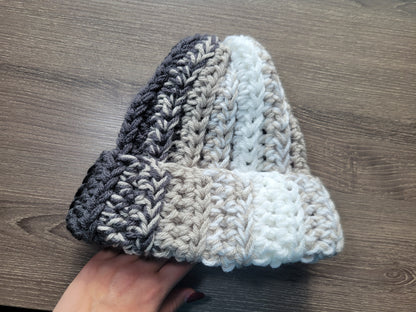 Beanie Winter Hat (Black and White Ombre)